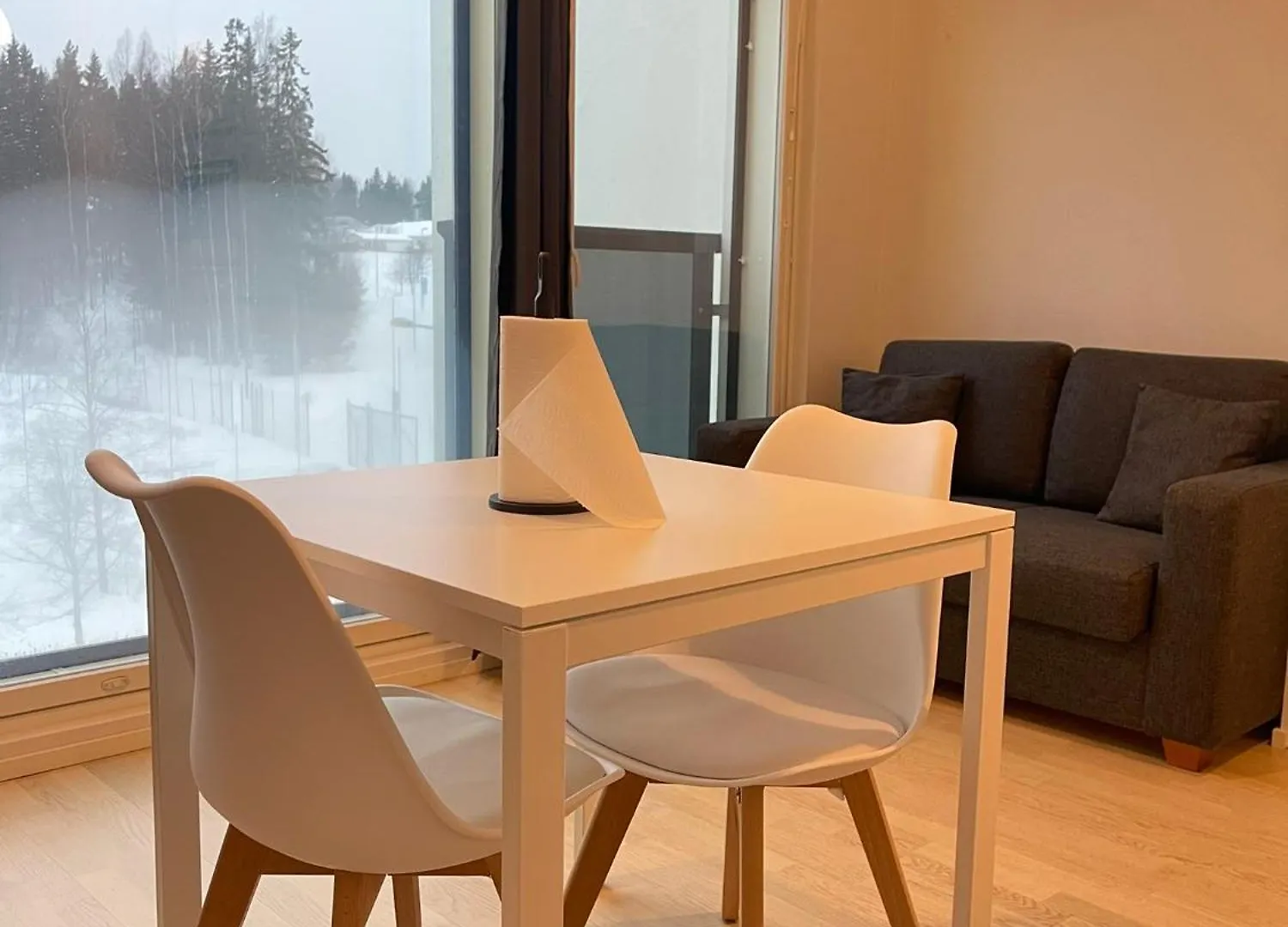 Lovely Apartment Next To The Train Station Vanda Finland
