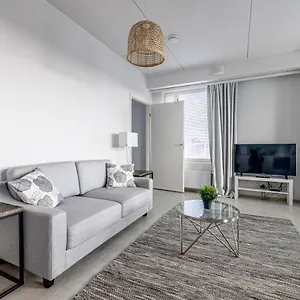 Apartment, Sleepwell, Tikkurila With Private Sauna, 70m2 1-7 Pers Vantaa