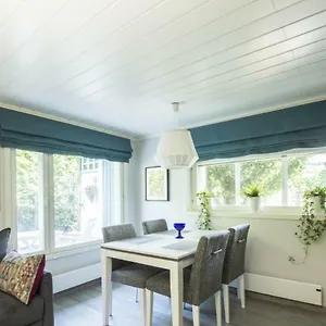 Airport Mint House Appartement